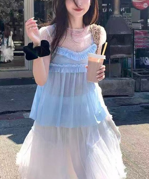 Achic(アシック)の「【2点セット】ドットチュールトップス×フリルキャミSET(Tシャツ/カットソー・レディース・ブルー・M)」の9枚目の写真