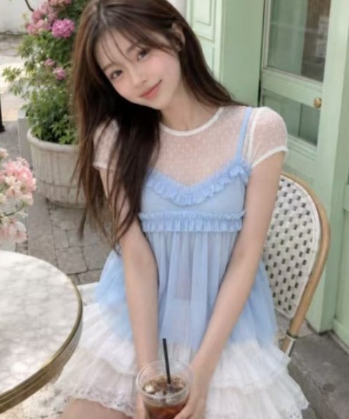Achic(アシック)の「【2点セット】ドットチュールトップス×フリルキャミSET(Tシャツ/カットソー・レディース・ブルー・M)」の7枚目の写真
