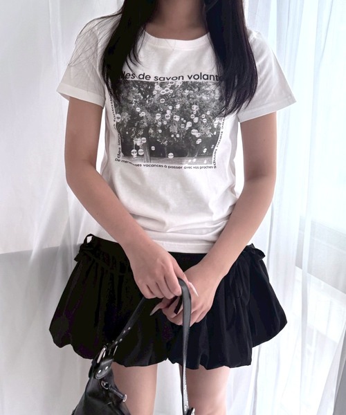 fiere（フィエール）の「フォトテキストプリントショート丈半袖Tシャツ（Tシャツ/カットソー・レディース・ホワイト・WM）」の2枚目の写真