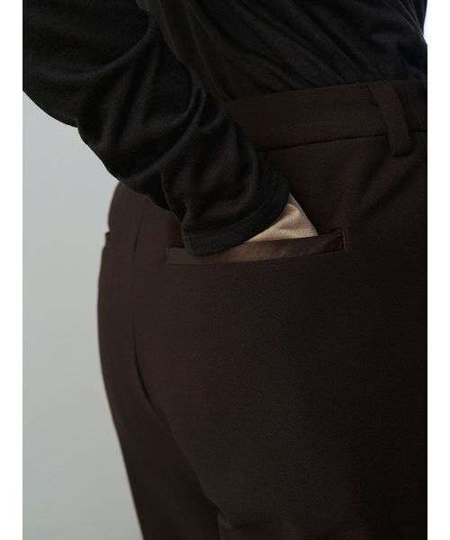 Henon.(ヘノン)の「ウォームフレアパンツ(その他パンツ・レディース・アイボリー/ブラック/ダークブラウン・34/36/38)」の14枚目の写真