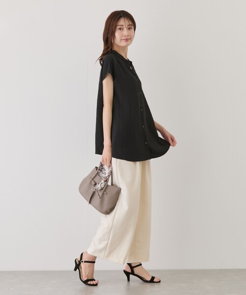 Jayro(ジャイロ)の「ワッシャーバンドカラーシャツ(シャツ/ブラウス・レディース・ホワイト系その他5/ホワイト系その他/ブルー系その他4/ブルー系その他2/ブラック・M)」の10枚目の写真