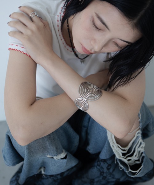 VACANCY(ヴァカンシー)の「ファニーサークルブレスレット(ブレスレット・レディース・シルバー・FREE)」の6枚目の写真