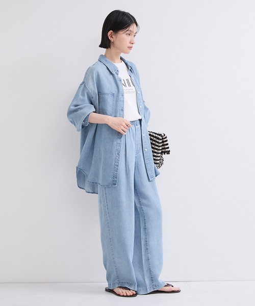 le cercle ADAM ET ROPE'（ルセルクルアダムエロペ）の「テンセルツイルデニムシャツ/セットアップ対応（シャツ/ブラウス・レディース・ブルー/サックスブルー・FREE）」の11枚目の写真