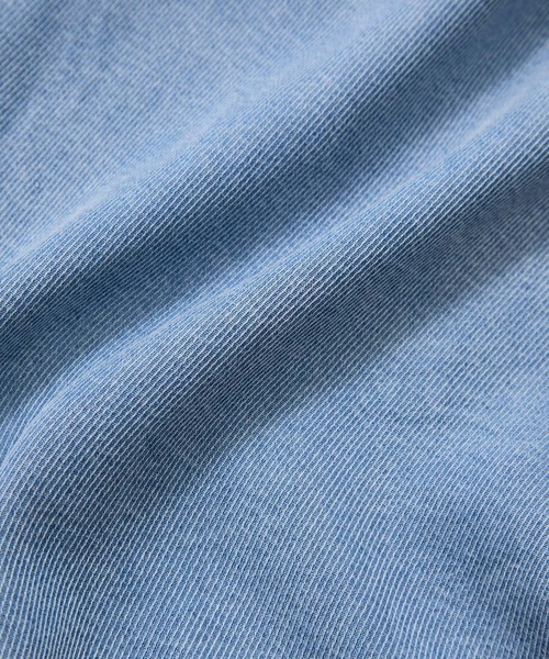 le cercle ADAM ET ROPE'（ルセルクルアダムエロペ）の「テンセルツイルデニムシャツ/セットアップ対応（シャツ/ブラウス・レディース・ブルー/サックスブルー・FREE）」の22枚目の写真