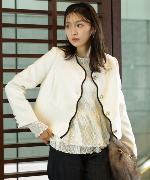 JUSGLITTY(ジャスグリッティー)の「スカラジャケット(その他アウター・レディース・ホワイト・1/2)」の11枚目の写真