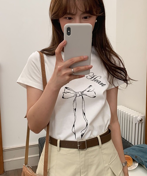Girly Doll(ガーリードール)の「リボンプリントTシャツ(Tシャツ/カットソー・レディース・ホワイト・FREE)」の1枚目の写真