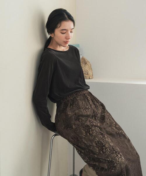 URBAN RESEARCH DOORS(アーバンリサーチドアーズ)の「シアーベロアプルオーバー(Tシャツ/カットソー・レディース・ブラック/ブラウン/ピンク・FREE)」の8枚目の写真