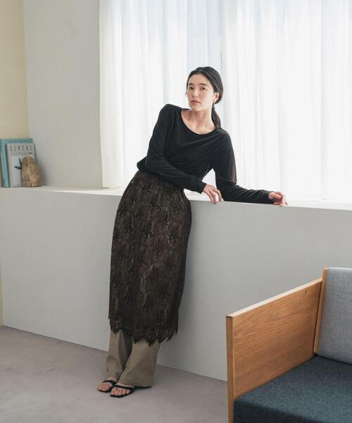 URBAN RESEARCH DOORS(アーバンリサーチドアーズ)の「シアーベロアプルオーバー(Tシャツ/カットソー・レディース・ブラック/ブラウン/ピンク・FREE)」の13枚目の写真
