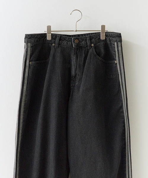 adidas（アディダス）の「adidas/アディダス ORI SST DENIM TRACK PANTS デニム トラックパンツ サイドライン デニムパンツ メンズ レディース 2026年 秋 秋服 冬 冬服（デニムパンツ・メンズ・ブラック・36/34/32/30）」の7枚目の写真