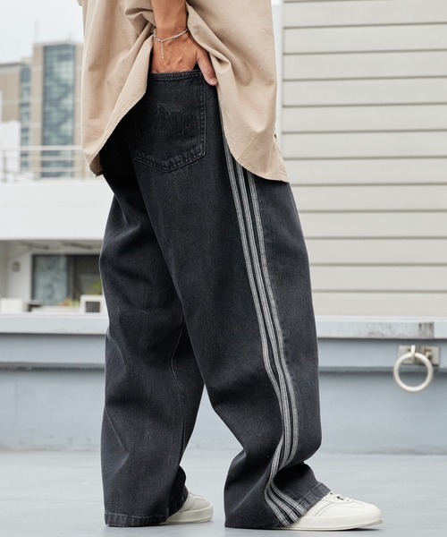 adidas（アディダス）の「adidas/アディダス ORI SST DENIM TRACK PANTS デニム トラックパンツ サイドライン デニムパンツ メンズ レディース 2026年 秋 秋服 冬 冬服（デニムパンツ・メンズ・ブラック・36/34/32/30）」の19枚目の写真