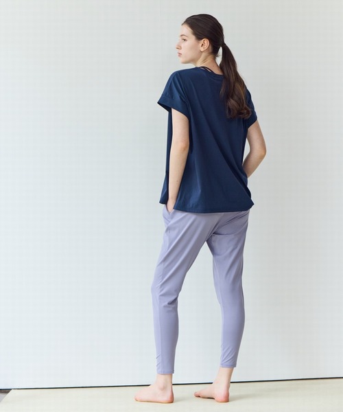 Julier Yoga and Relax(ジュリエヨガアンドリラックス)の「Julier (定番)ライトプライム オーバートップス(Tシャツ/カットソー・レディース・ブルー/ホワイト/ネイビー・FREE)」の7枚目の写真