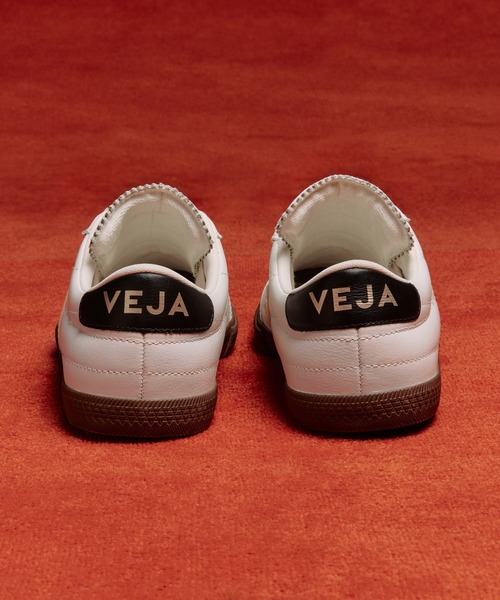 VEJA（ヴェジャ）の「VEJA Panenka レザースニーカー（スニーカー・レディース・ホワイト系その他・36/22/37/23/38/24/39/25/41/26.5cm/42/27cm）」の5枚目の写真
