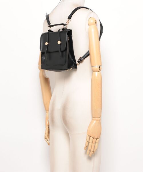 Burner（バーナー）の「【Leathen Leather（レーセンレザー）】レトロ調レザー 3WAYスクエアリュック lea-bpack-4-14（バックパック/リュック・レディース・シルバー/ブラック・FREE）」の7枚目の写真