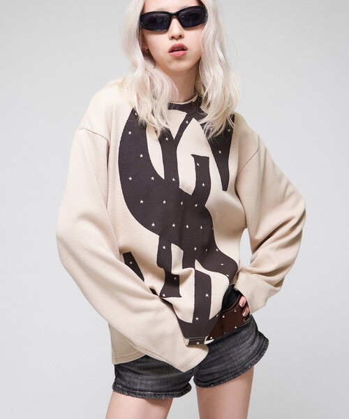 Sourcream(サワークリーム)の「【Sourcream】$ワッフルクルー(Tシャツ/カットソー・レディース・ベージュ/ブラック・SMALL/MEDIUM)」の2枚目の写真