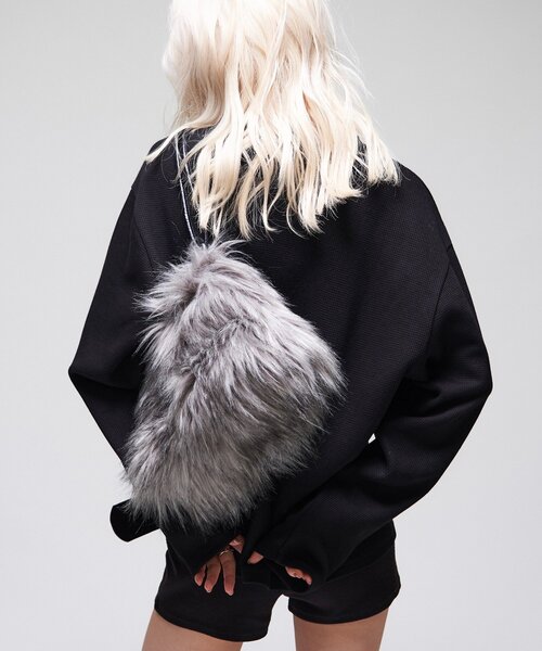 Sourcream(サワークリーム)の「【Sourcream】$ワッフルクルー(Tシャツ/カットソー・レディース・ベージュ/ブラック・SMALL/MEDIUM)」の7枚目の写真