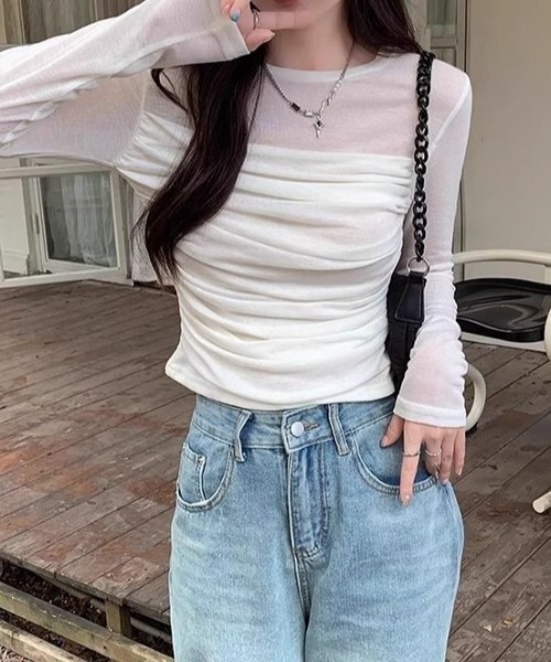 Vipoa(ヴィポア)の「ドレープレイヤードシアーカットソー(Tシャツ/カットソー・レディース・ブラック/グリーン/ブルー/ホワイト・FREE)」の9枚目の写真