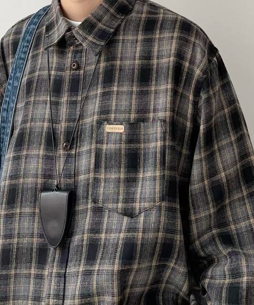 Teem Store(チームストア)の「【UNISEX】オンブレチェック柄オーバーサイズネルシャツ(シャツ/ブラウス・レディース・グレー/ブラウン・M)」の21枚目の写真
