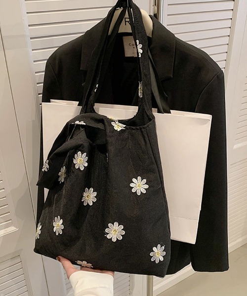 shoppinggo（ショッピングゴー）の「トートバッグ レディース ハンドバッグ カバン バッグ 大容量 花柄 布 カバントート 手提げ（トートバッグ・レディース・ブラック/ベージュ・FREE）」の22枚目の写真