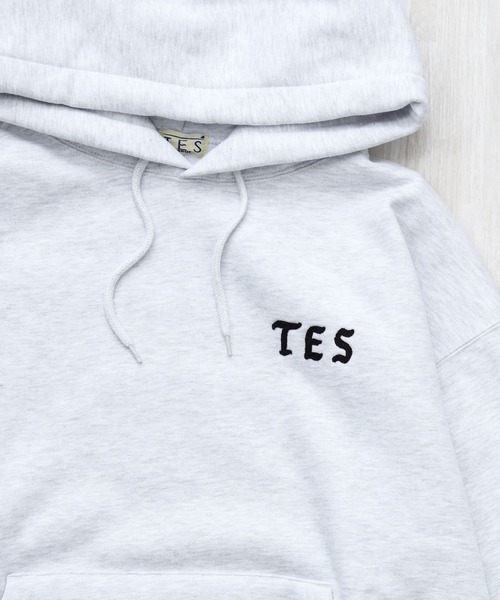 The Endless Summer(エンドレスサマー)の「TES 50S CAR CLUB EMB BIG SWEAT PARKA / スウェットパーカー(パーカー・メンズ・グレー/ブラウン/ブラック・SMALL/MEDIUM/LARGE/X-LARGE)」の13枚目の写真