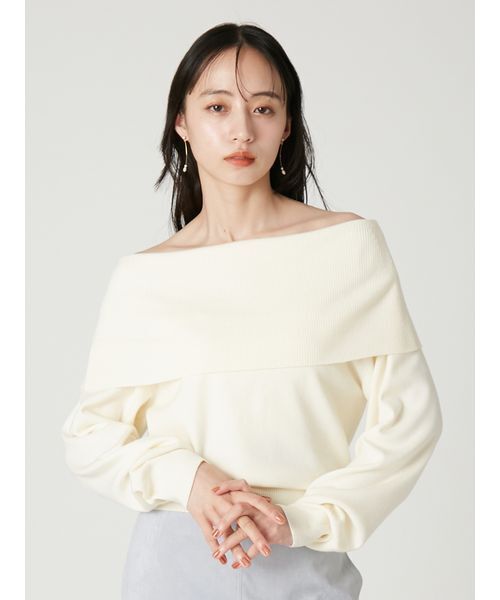 FRAY I.D（フレイアイディー）の「ワイドカラーオフショルダープルオーバー（Tシャツ/カットソー・レディース・レッド/ブラウン/ミント/アイボリー・F）」の6枚目の写真