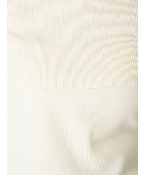 FRAY I.D（フレイアイディー）の「ワイドカラーオフショルダープルオーバー（Tシャツ/カットソー・レディース・レッド/ブラウン/ミント/アイボリー・F）」の15枚目の写真
