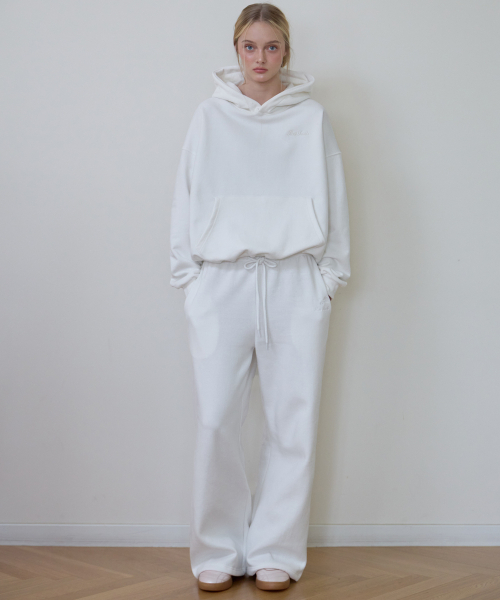 ROSEFRANTZ（ロゼフランツ）の「Back Rose Embroidery Hoodie [Ivory]（パーカー・レディース・アイボリー・S/M/XS/S）」の4枚目の写真