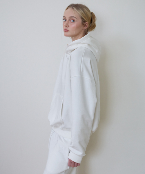 ROSEFRANTZ（ロゼフランツ）の「Back Rose Embroidery Hoodie [Ivory]（パーカー・レディース・アイボリー・S/M/XS/S）」の6枚目の写真