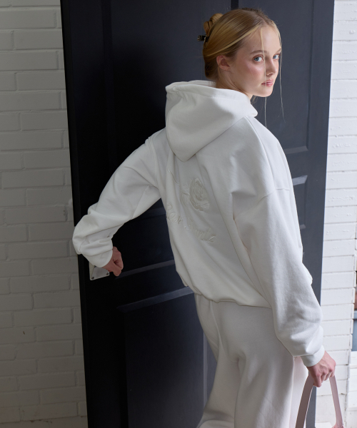 ROSEFRANTZ（ロゼフランツ）の「Back Rose Embroidery Hoodie [Ivory]（パーカー・レディース・アイボリー・S/M/XS/S）」の17枚目の写真