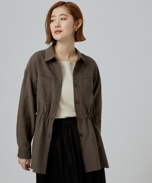 grove(グローブ)の「【羽織りでも、1枚着でも】スエードライクドロストシャツ(シャツ/ブラウス・レディース・ライトベージュ/ダークウッド/ブラウン系・01/02/03/04/05)」の8枚目の写真