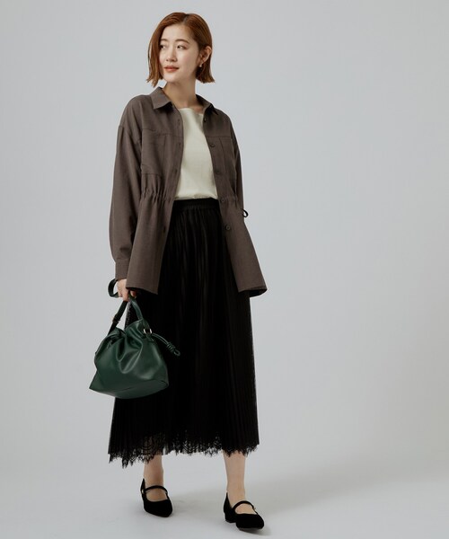 grove(グローブ)の「【羽織りでも、1枚着でも】スエードライクドロストシャツ(シャツ/ブラウス・レディース・ライトベージュ/ダークウッド/ブラウン系・01/02/03/04/05)」の10枚目の写真
