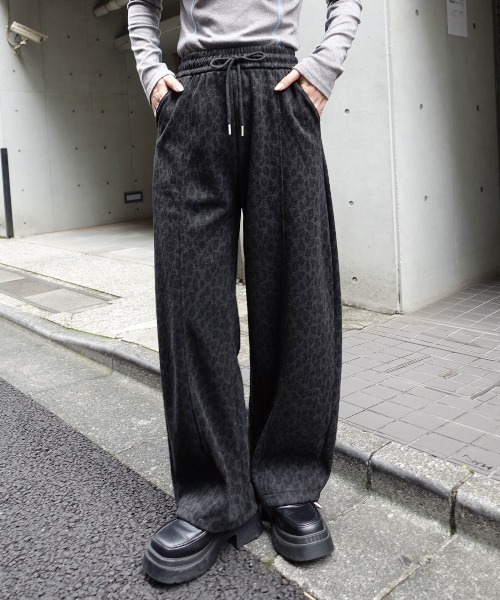 CORNERS(コーナーズ)の「レオパード柄スウェットパンツ(スウェットパンツ・レディース・グレー/ブラウン・L/M)」の5枚目の写真