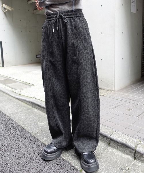 CORNERS(コーナーズ)の「レオパード柄スウェットパンツ(スウェットパンツ・レディース・グレー/ブラウン・L/M)」の9枚目の写真