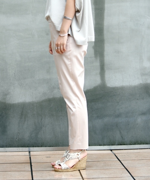 Spick & Span（スピックアンドスパン）の「≪WEB限定追加2≫サテンストレッチサブリナパンツ◆（その他パンツ・レディース・ピンク・40/36/38/34）」の11枚目の写真