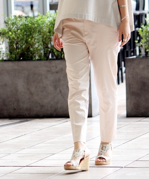 Spick & Span（スピックアンドスパン）の「≪WEB限定追加2≫サテンストレッチサブリナパンツ◆（その他パンツ・レディース・ピンク・40/36/38/34）」の7枚目の写真