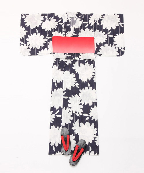 koe（コエ）の「【浴衣・作り帯・下駄 3点セット】花柄浴衣（浴衣・レディース・マスタード/ネイビー・FREE）」の21枚目の写真