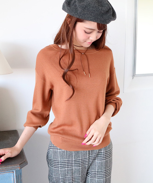 N.(N. Natural Beauty Basic)(エヌエヌナチュラルビューティーベーシック)の「WOOL BASIC ラウンドネックニット(ニット/セーター・レディース・ホワイト/ボルドー/ブラック/ベージュ/グレー/ブルー・MEDIUM)」の1枚目の写真