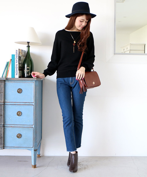 N.(N. Natural Beauty Basic)(エヌエヌナチュラルビューティーベーシック)の「WOOL BASIC ラウンドネックニット(ニット/セーター・レディース・ホワイト/ボルドー/ブラック/ベージュ/グレー/ブルー・MEDIUM)」の7枚目の写真