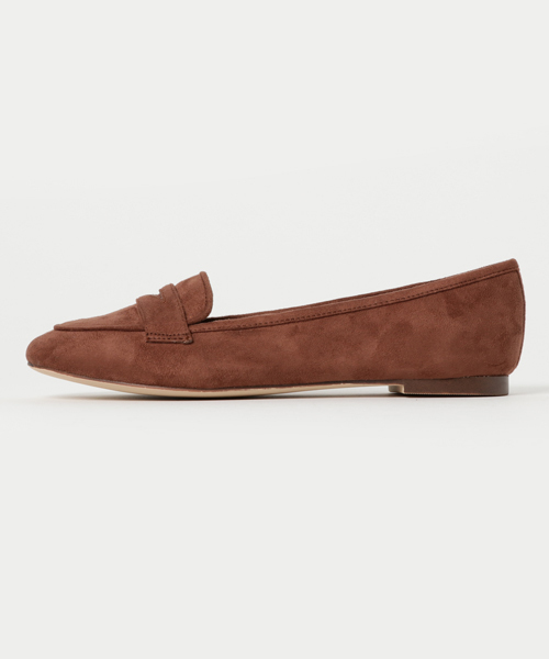 CHARLES & KEITH(チャールズ & キース)の「ベーシックペニーローファー / BASIC PENNY LOAFERS(パンプス・レディース・ブラウン/レッド/ブラック/イエロー・23cm/24cm/22.5cm/23.5cm/24.5cm)」の9枚目の写真