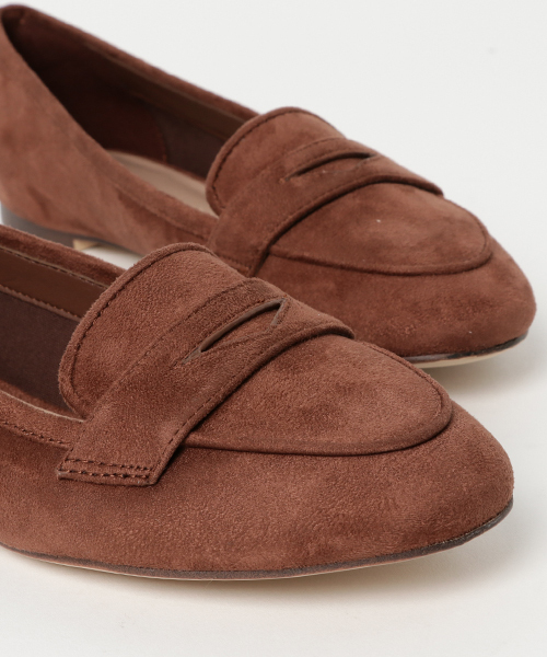 CHARLES & KEITH(チャールズ & キース)の「ベーシックペニーローファー / BASIC PENNY LOAFERS(パンプス・レディース・ブラウン/レッド/ブラック/イエロー・23cm/24cm/22.5cm/23.5cm/24.5cm)」の12枚目の写真