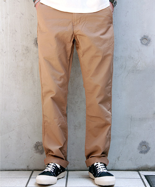 BEAMS（ビームス）の「○O.C/L CHINO EASY（チノパンツ・メンズ・ベージュ/オリーブ/ネイビー・SMALL/MEDIUM/LARGE）」の2枚目の写真
