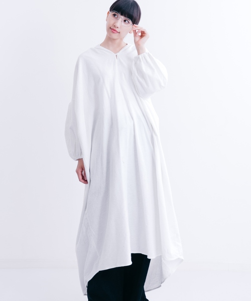 MERLOT(メルロー)の「コットンネルスキッパーシャツワンピース1196(シャツワンピース・レディース・ブラック/グリーン/ワイン/オフホワイト/キャメル・FREE)」の2枚目の写真