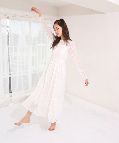 one after another NICE CLAUP(ワンアフターアナザーナイスクラップ)の「きれいめレースワンピース(ワンピース・レディース・オフホワイト/ブラック/ベージュ・FREE)」の4枚目の写真