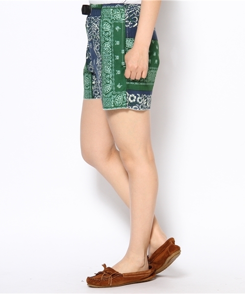 BEAMS BOY（ビームスボーイ）の「△WILD THINGS / バンダナプリント ショーツ（その他パンツ・レディース・グリーン・X-SMALL）」の2枚目の写真