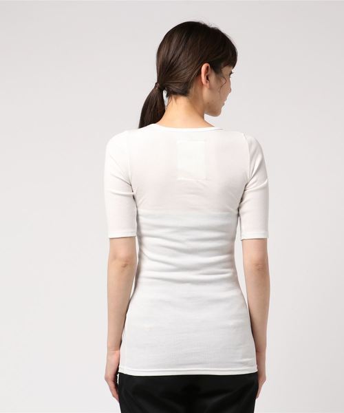 Born（ボーン）の「Born Half Sleeve Rib T-shirts/ボーン ハーフ スリーブ リブ Tシャツ（Tシャツ/カットソー・レディース・オフホワイト/パープル/チャコールグレー/ブラック/レッド/オリーブ/ネイビー・FREE）」の9枚目の写真