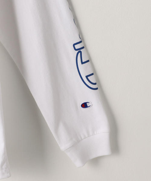 Champion（チャンピオン）の「Champion ( チャンピオン ) ロゴロングスリーブカットソー（Tシャツ/カットソー・レディース・ホワイト/ネイビー・SMALL）」の3枚目の写真