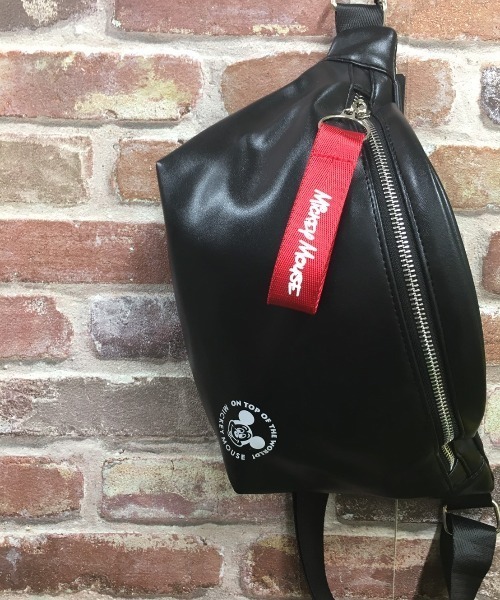 Disney（ディズニー）の「Disney（ディズニー）ヒップバッグ（ボディバッグ/ウエストポーチ・レディース・ブラック/シルバー/ホワイト・FREE）」の21枚目の写真