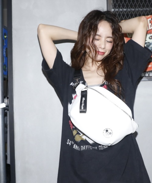 Disney（ディズニー）の「Disney（ディズニー）ヒップバッグ（ボディバッグ/ウエストポーチ・レディース・ブラック/シルバー/ホワイト・FREE）」の19枚目の写真