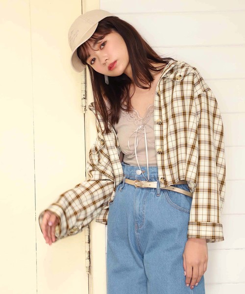 one after another NICE CLAUP（ワンアフターアナザーナイスクラップ）の「リボン付き レースタンク（タンクトップ・レディース・ダークブラウン/オフホワイト/アイボリー/グレイッシュベージュ/ライトベージュ/スモークピンク/モカ・FREE）」の12枚目の写真