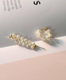 パールモチーフピアス