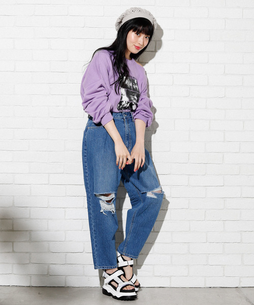 WEGO(ウィゴー)の「WEGO/ダメージタックデニムマムパンツ(デニムパンツ・レディース・インディゴブルー/ライトインディゴブルー/ブルー系その他/ブルー系その他2・SMALL/MEDIUM/LARGE)」の11枚目の写真